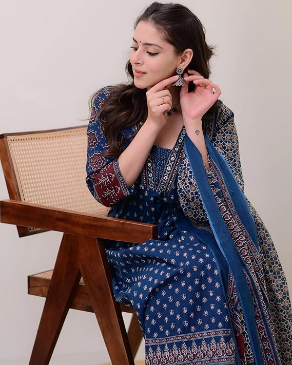 Nermosa Women Printed Anarkali Kurta and Pant Set with Dupatta - Image 4